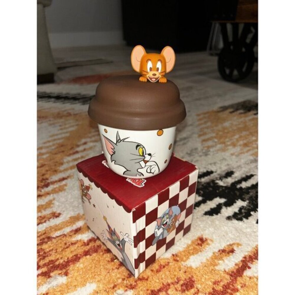 Tom & Jerry ceramic snack soup bowl with silicone lid